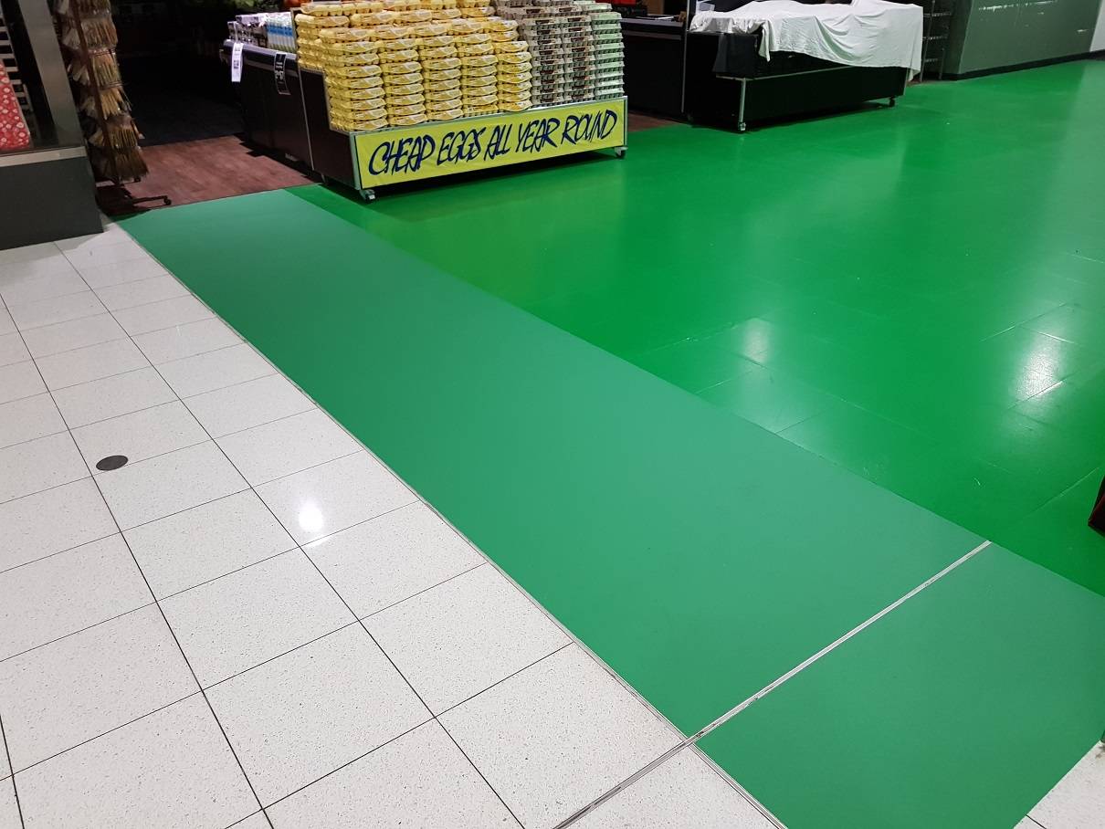 P4 Floor Film