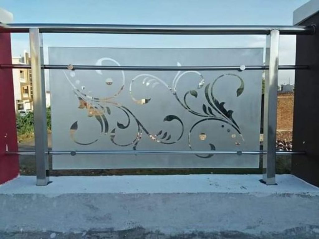 glass frosted film on a balcony ballustrade